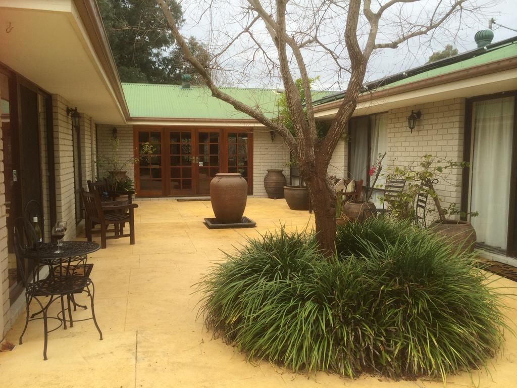 Nivalis Bed And Breakfast Herne Hill Buitenkant foto